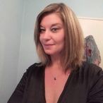 Imma - Femme trans à Stansstad Profil de Imma, 34 ans, Femme trans à Stansstad (Nidwald)